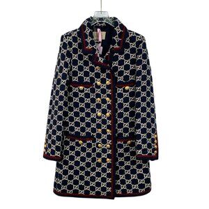 CW0396 Gucci Woman Wool Blend GG-Logo Patterned Coat With Gold Buttons
